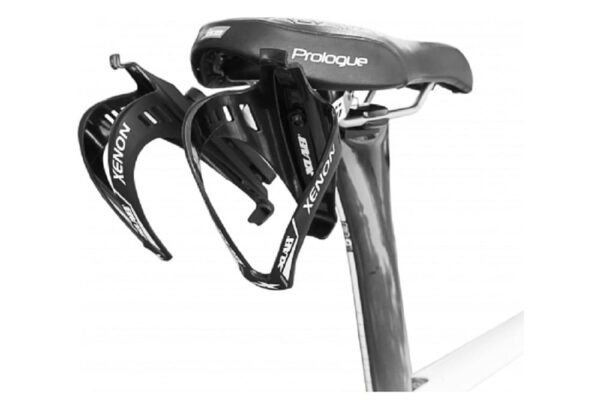 Support de Porte Bidon pour Rail de Selle Xlab Mini Wing 105 Noir + 2 Porte-Bidons Xenon Xlab Noir