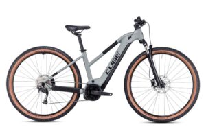 VTT Electrique Semi Rigide Cube Reaction Hybrid Performance 500 Trapeze Shimano Alivio 9V 500 Wh 29 Gris Vert 2023 1.jpeg