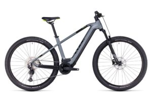 VTT Electrique Semi Rigide Cube Reaction Hybrid Pro 625 Shimano Deore 11V 625 Wh 29 Gris Flash 2023.jpeg