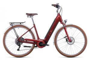 Velo de Ville Electrique Cube Ella Ride Hybrid 500 Easy Entry Shimano Deore 10V 500 Wh 700 mm Rouge 2022 1.jpeg