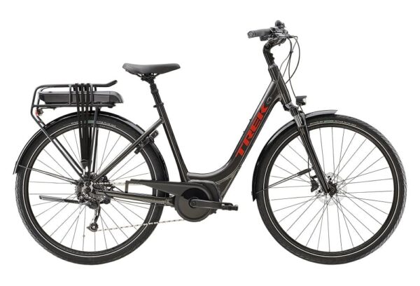 Vélo de Ville Électrique Trek Verve+ 2 Lowstep Shimano Acera/Altus 9V 300 Wh Noir 2023