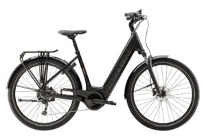 Velo de Ville Electrique Trek Verve 3 Lowstep Shimano Altus 9V 725 Wh Noir 2023 1.jpeg