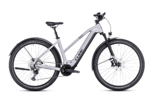 Velo ville electrique Cube nuride hybrid exc 625 allroad polarsilver´n´black trapeze 1.png